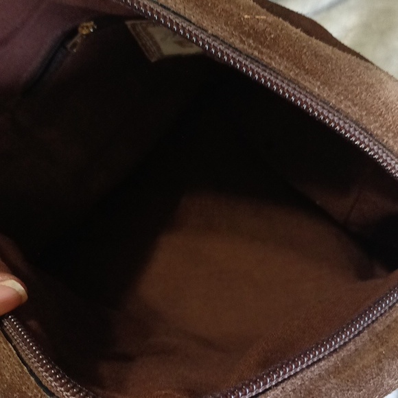 VGT Thomas Burberry Suede shoulder handbag - Picture 8 of 15